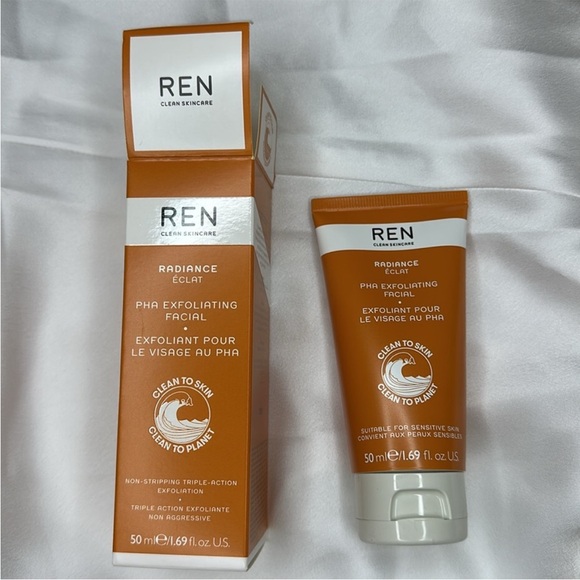 Ren Clean Skin RADIANCE PHA EXFOLIATING FACIAL NIB Brand New - Picture 3 of 6
